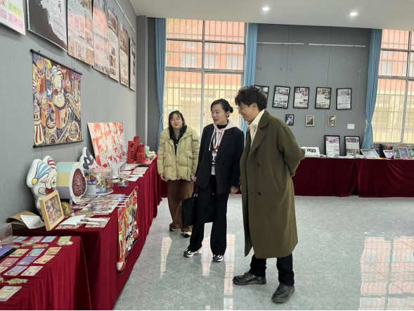 藝術(shù)學(xué)院與共青城市委宣傳部共繪“共·青春”新篇章——劉俊部長調(diào)研指導(dǎo)促深度合作
